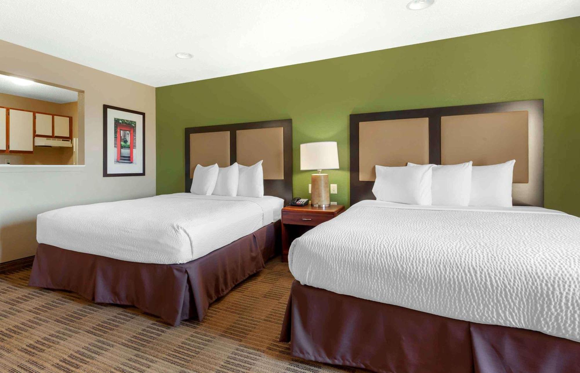 Extended Stay America Select Suites - Rockford - State Street Экстерьер фото